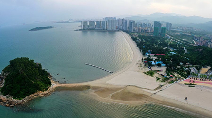 大亚湾黄金海岸公共泳场第 1 张图片