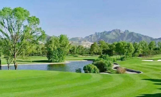 京辉高尔夫俱乐部