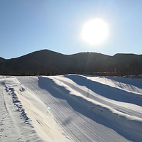 何家沟欢乐雪世界