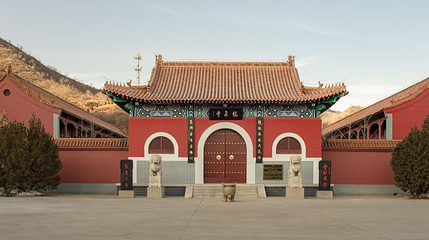 西山森林公园-龙泉古寺第 1 张图片