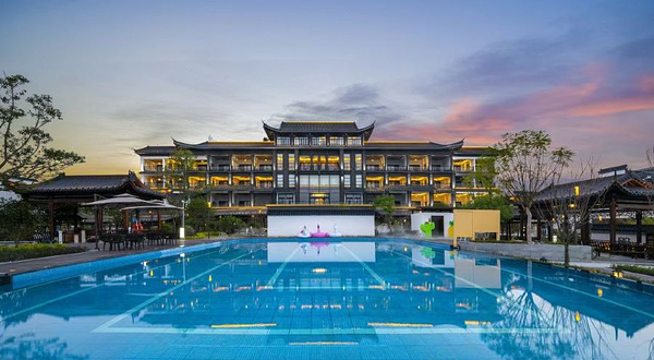 兴宁玖崇湖凤颐温泉