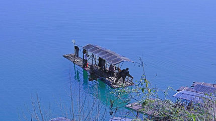 月亮湾竹筏漂流第 1 张图片