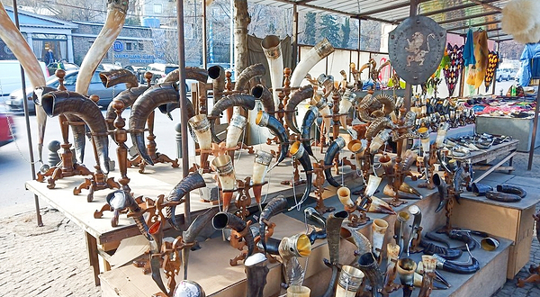 Flea Market Dry Bridge