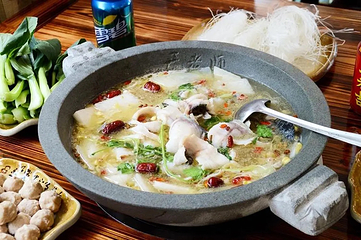 摩梭人家土鸡养生菌火锅第 4 张图片