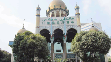 汗腾格里清真寺