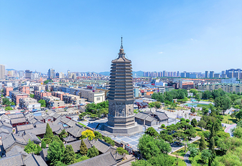 锦州古塔历史文化公园第 1 张图片