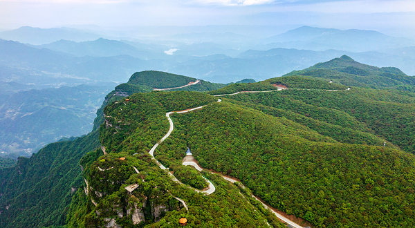 汉中龙头山国际旅游度假区
