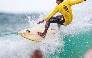 普吉岛卡塔来浪冲浪学校