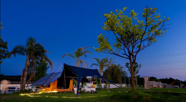 天空之城露营地