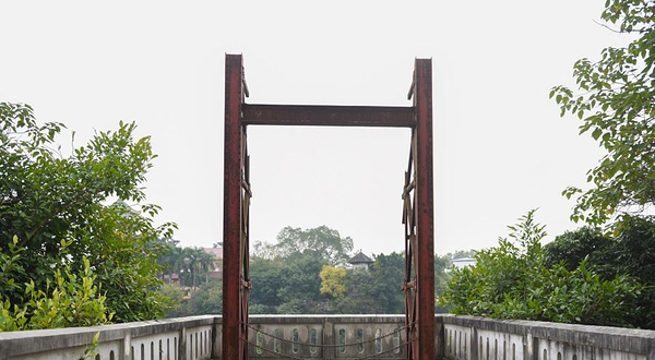 龙州铁桥狙击战遗址