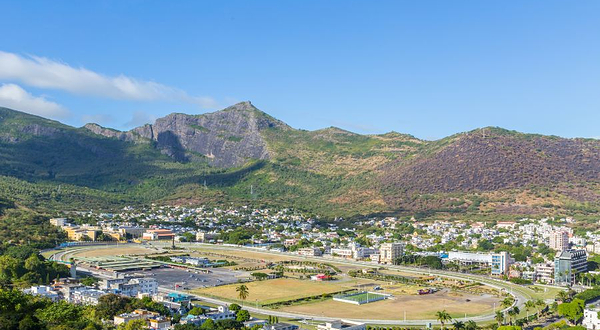 火星冠军赛马场