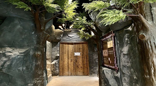 MRZOO小小动物元室内动物园(浦东晶耀前滩店)