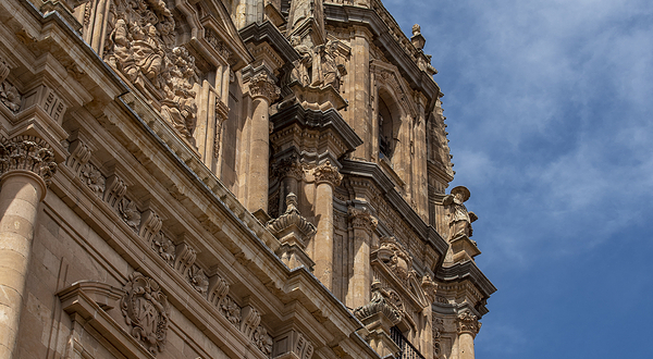 克莱雷西亚神学院