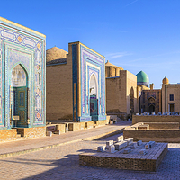 夏伊·辛达陵墓群