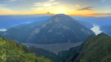 乌云顶(三峡日出观景台)第 3 张图片