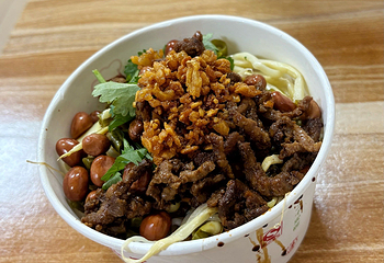 海南特色小吃店花姐甜品(群众街店)第 3 张图片