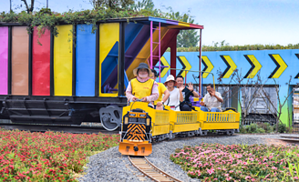 来斯.曹山乡村旅游体验区