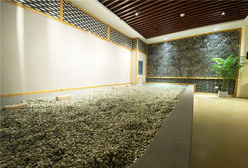 悦澜汤泉(和泓国际花园西区店)第 31 张图片