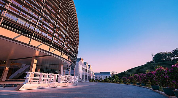 珍珠红诚意酒城旅游区