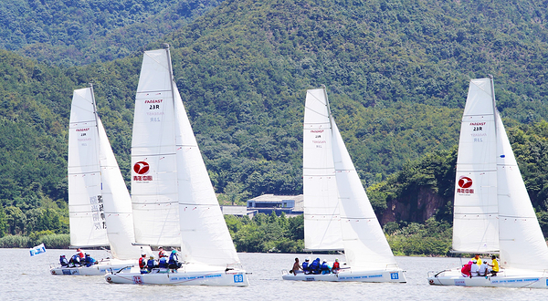 逸帆航海俱乐部