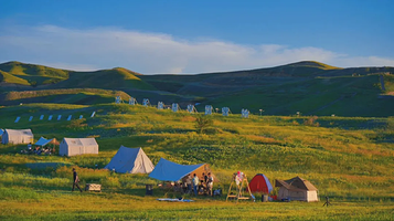 天山天池星空露营地
