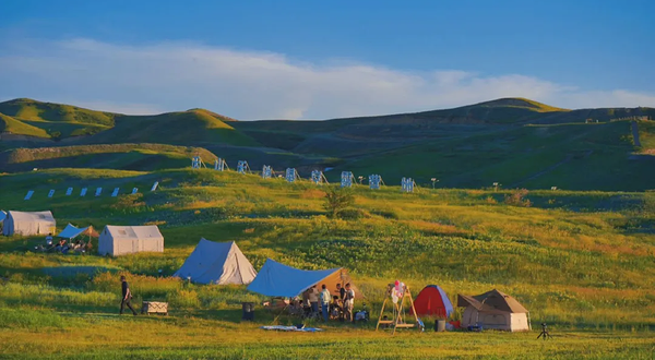 天山天池星空露营地