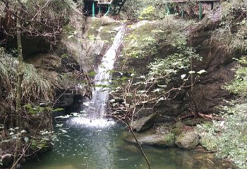 百龙潭旅游景区第 1 张图片