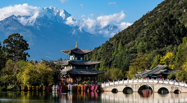 黑龙潭公园-象山