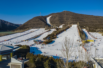 北京军都山滑雪场第 15 张图片