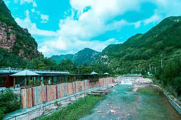 湖洞水景区第 7 张图片