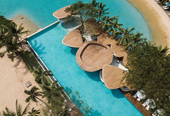 三亚艾迪逊酒店·海滩俱乐部 BEACH CLUB·泳池吧·西式简餐·轻食·DJ第 1 张图片