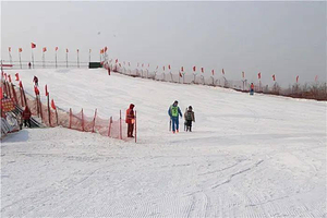 中国牡丹园滑雪场
