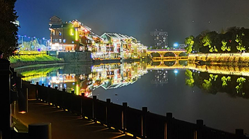 仙山公园(新太阳国际大酒店北)