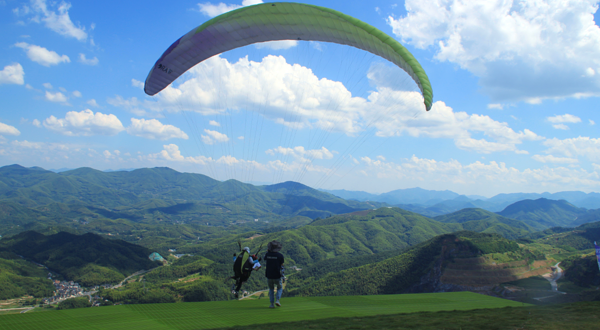杭州叠空滑翔伞基地