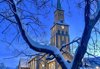 特隆姆瑟大教堂第 23 张图片