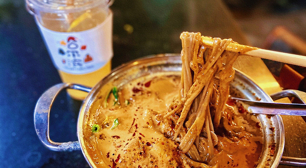 前宏吉之味砂锅面(金太阳店)