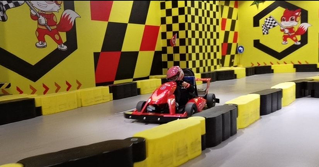 长嘉汇红尾狐卡丁车