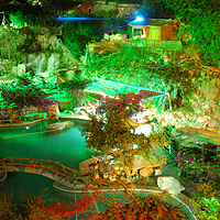 丫沙底瀑布温泉