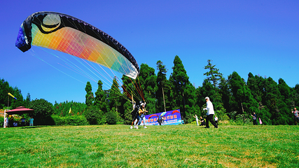 玉屏山国际滑翔伞基地第 5 张图片