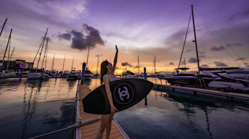 竞技体育尾波冲浪俱乐部