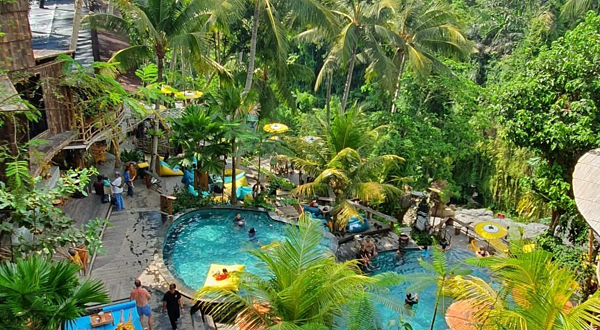 杜卡德河俱乐部