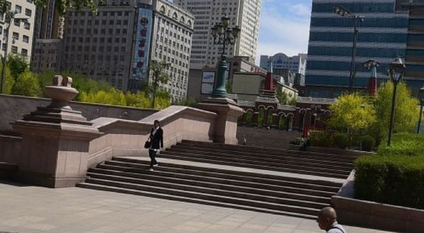 青年广场-哈市休闲广场