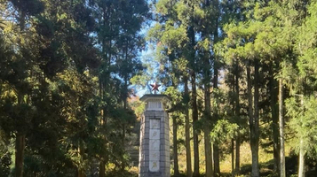 小井红军烈士之墓