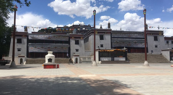 五当召珍藏瑰宝陈列