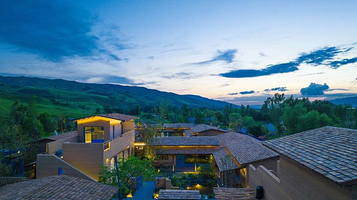 那拉提·拈花湾·哈茵赛民俗风情度假村