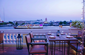 夜游湄南河游轮