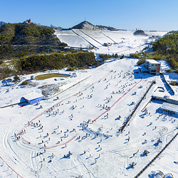 江南天池滑雪场