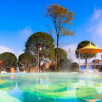 四季贵州山地温泉水世界