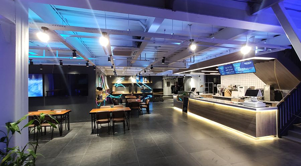 浪逆风极限中心