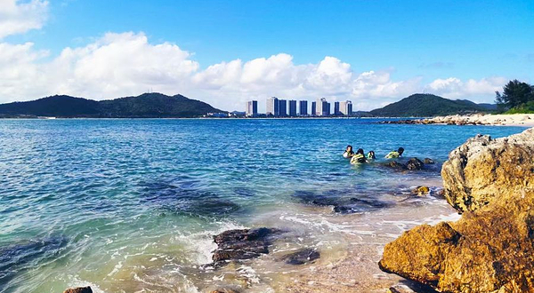 飞华海水上运动娱乐俱乐部